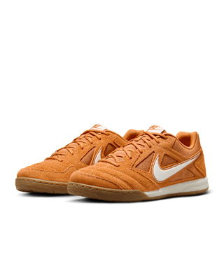 Nike Gato Men's Shoes. Nike CA